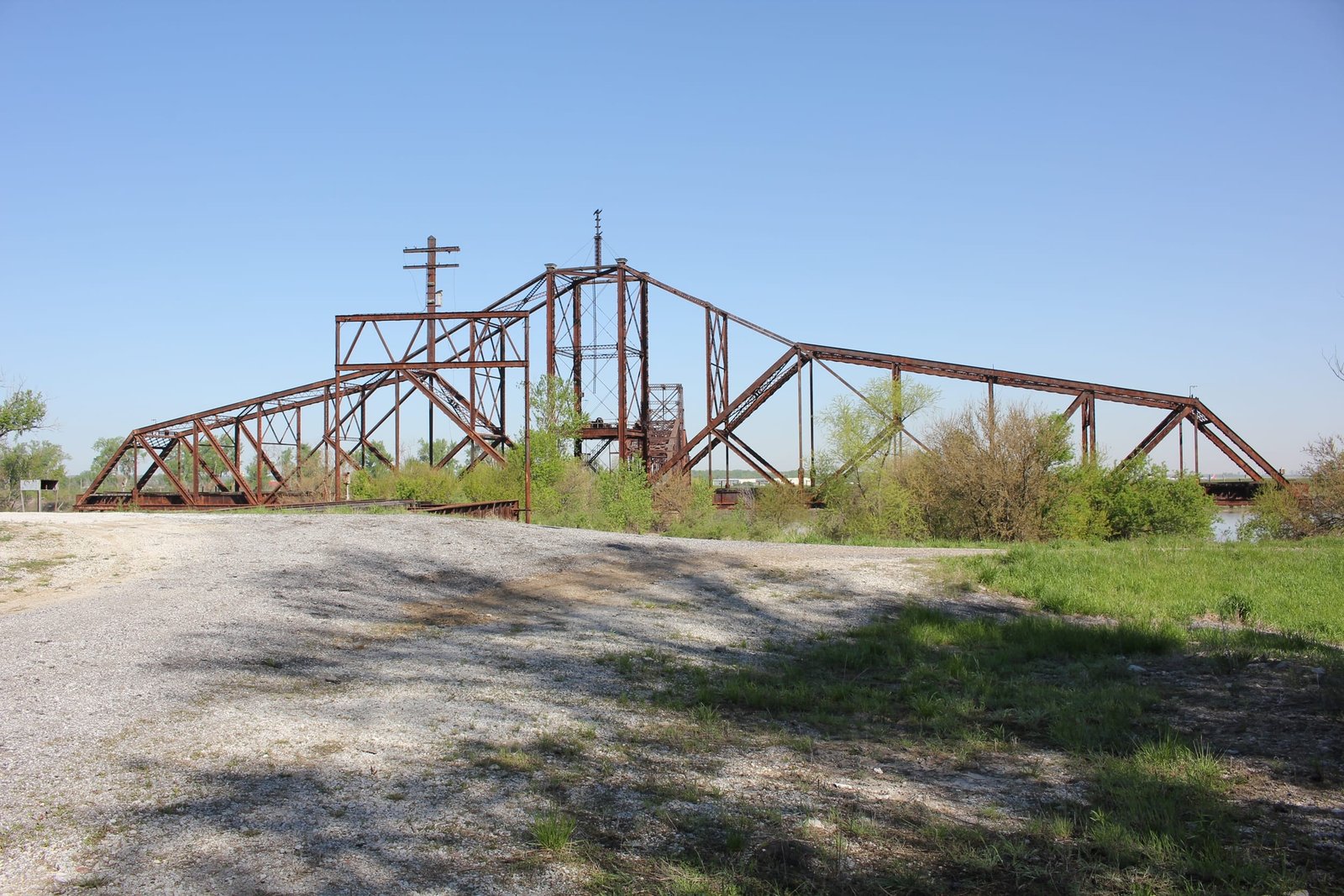 Iowa swing span (span #2)